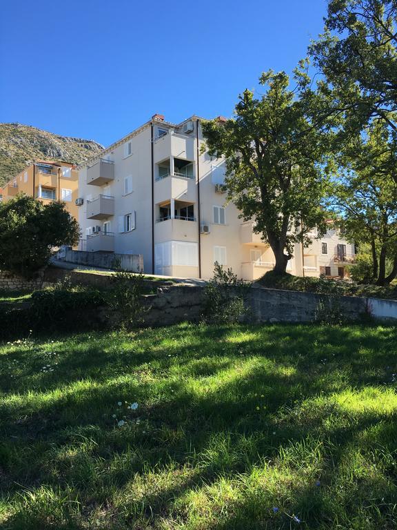 Apartment Biserka Cavtat Exteriör bild